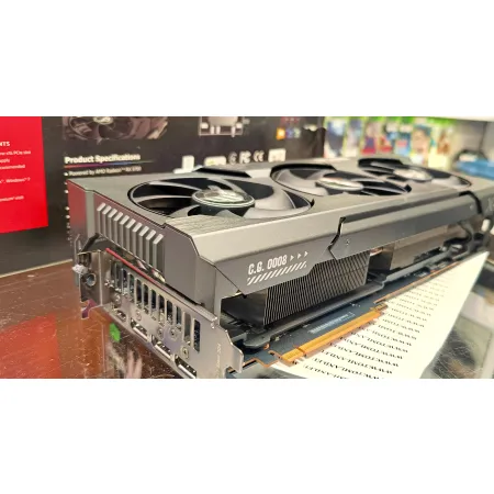 Karta graficzna ASUS TUF Gaming RX7900 XT OC 20GB